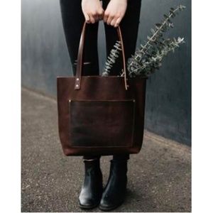 Medium Portland Leather Goods Classic Tote w/ Outside Pocket in Cognac